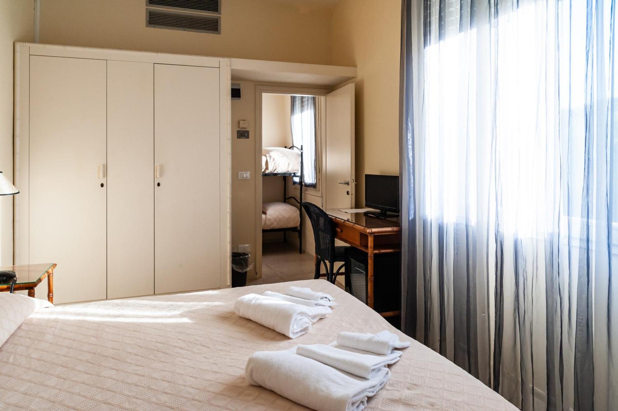 Hotel Trionfal 3*